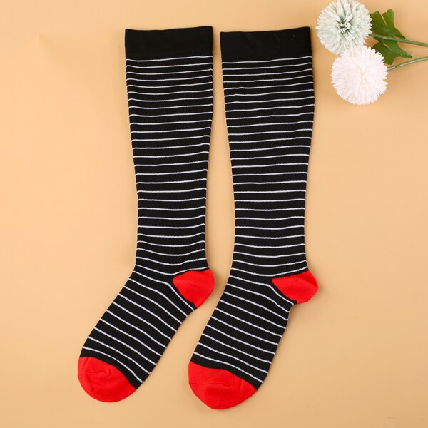 

Men Striped Over The Calf Socks, Black and white