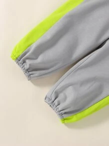 Capucha con estampado de letra con pantalones deportivos con costura lateral en contraste - Multicolor - Ver 5