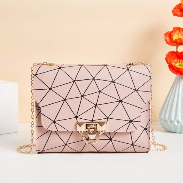 

Geometric Pattern Chain Square Bag, Pink