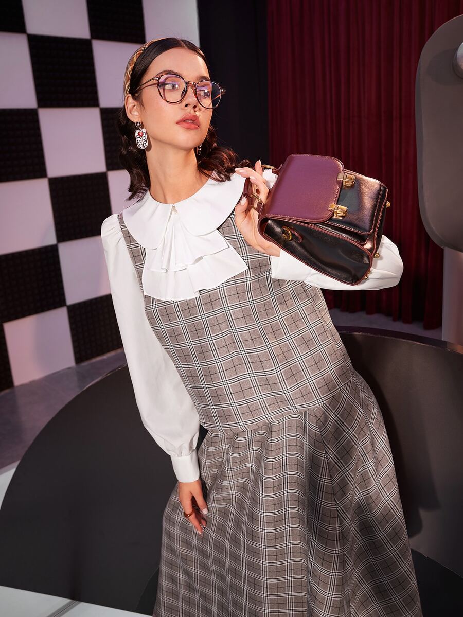 Mulvari 格紋彼得潘領燈籠袖上衣和半身裙