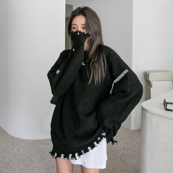 

Stripe Pattern Distressed Drop Shoulder Sweater, Black