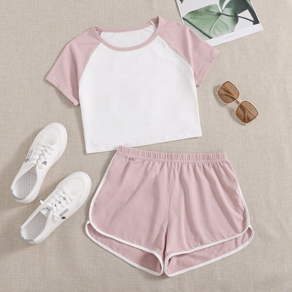 

Raglan Sleeve Crop Top & Dolphin Shorts Set, Multicolor