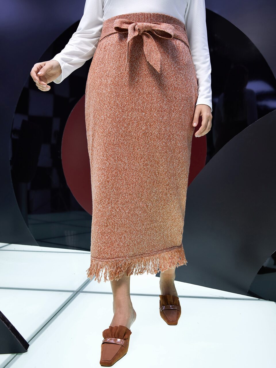 Plus Self Belted Fringe Hem Knit Skirt