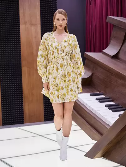 SHEIN VCAY Tie Dye Lantern Sleeve Shirred Waist Dress