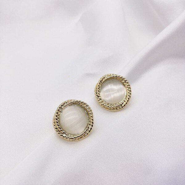 

14K Gold Plated Oval Stud Earrings