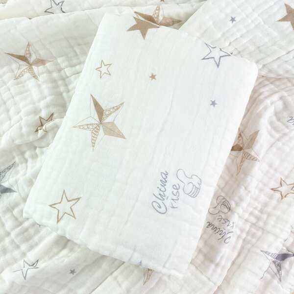 

1pc Star & Letter Graphic Bath Towel, Multicolor