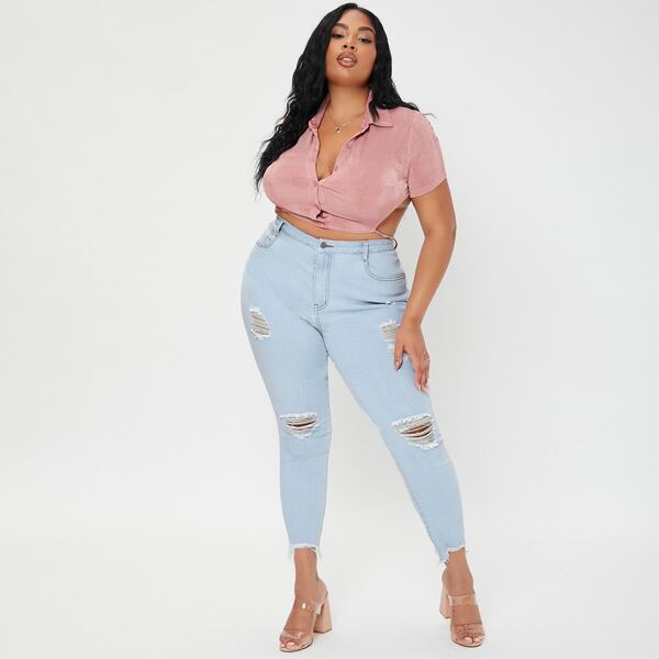

Plus Raw Hem Ripped Zipper Fly Jeans, Light wash