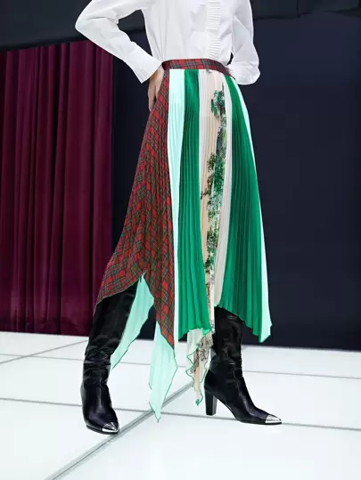 SHEIN Unity Tartan & Tree Print Colourblock Hanky Hem Pleated Skirt