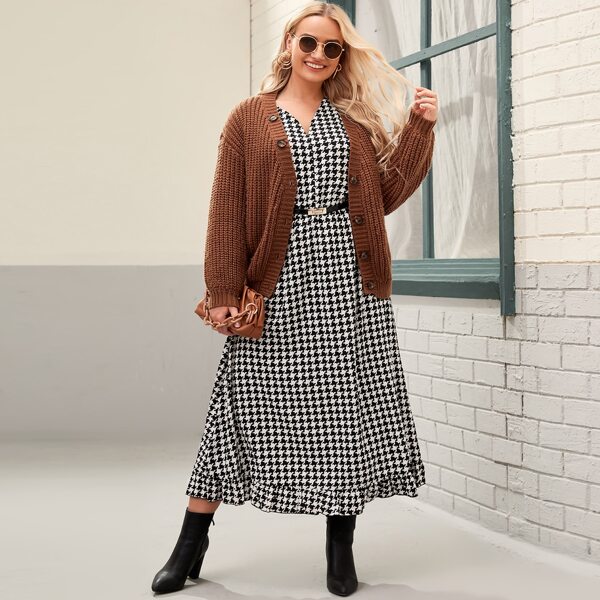 

Plus Houndstooth Print Lantern Sleeve Dress Without Belt, Black and white