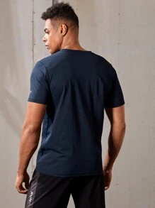 Manfinity Sport Corelite Camiseta básica de estilo novio para hombres, de secado rápido, transpirable, con diseño gráfico de letras - Azul Marino - Ver 2