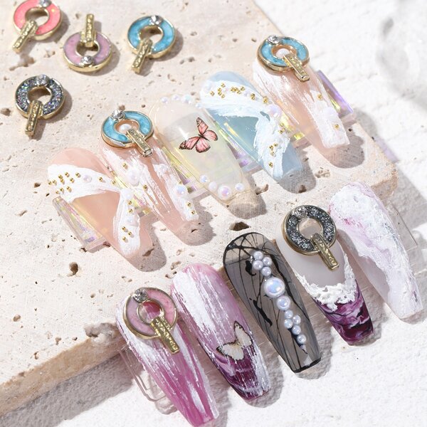 

8pcs Random Color Geometric Shaped Nail Art Decoration, Multicolor