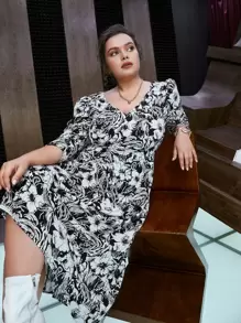 SHEIN Vestido con estampado floral fruncido bajo irregular - Blanco y Negro - Ver 1