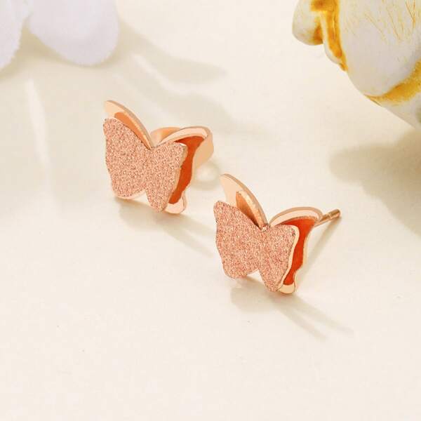 

Butterfly Design Earrings, Rose gold