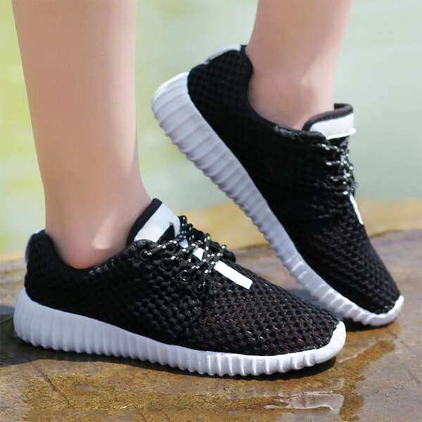

Mesh Panel Lace-up Front Running Shoes, Black