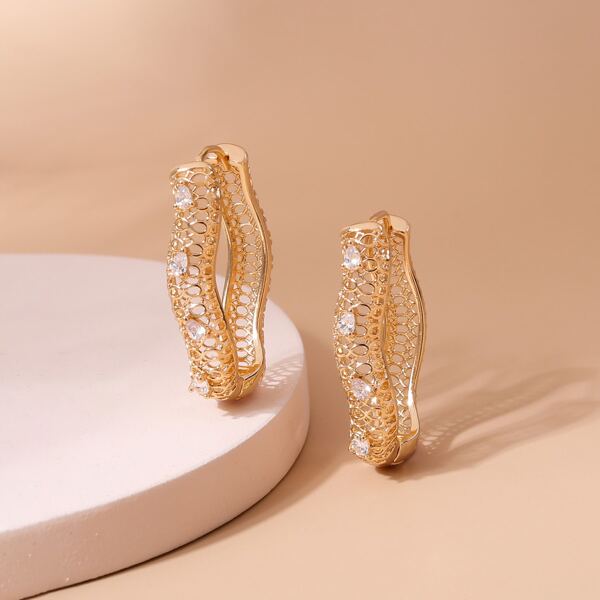 

Zircon Decor Hollow Out Earrings, Gold