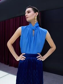 SHEIN Solid Sleeveless Ruched Blouse - Blue - View 6