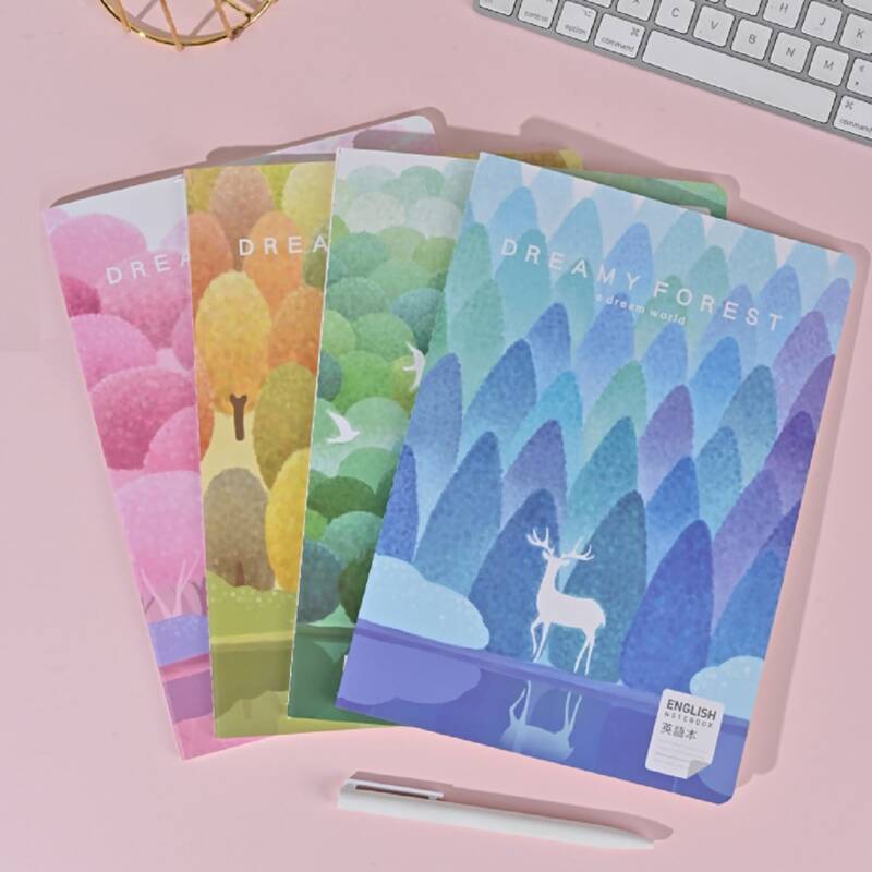 

1pc Deer Print Cover Random Notebook, Multicolor