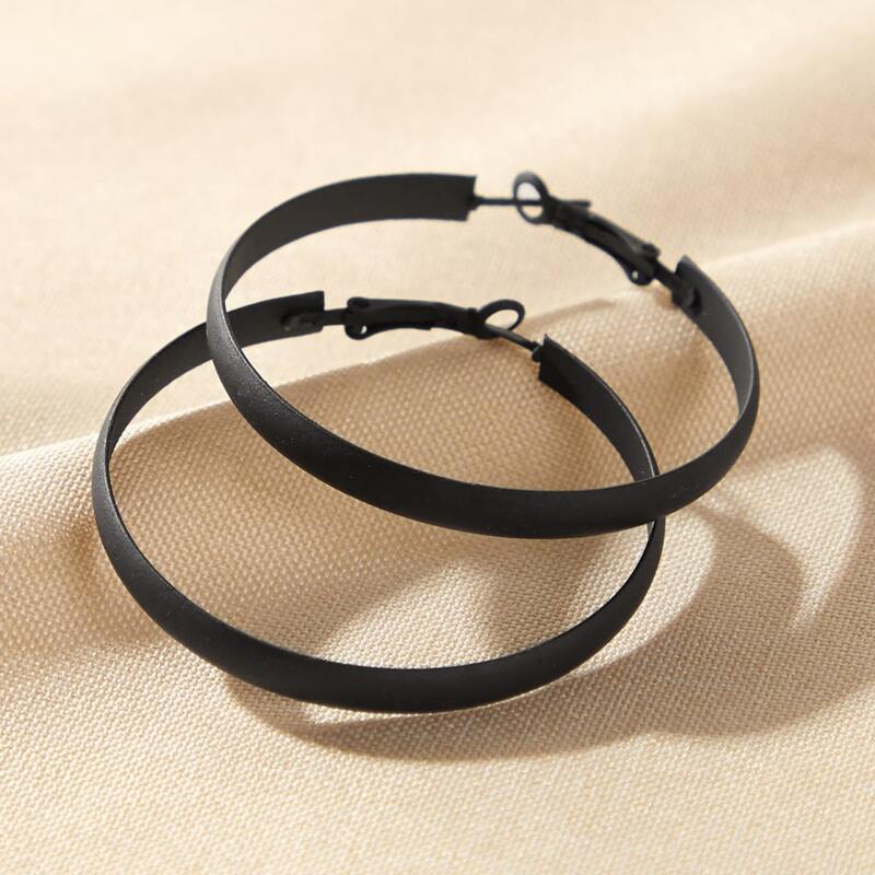 

Minimalist Hoop Earrings, Black
