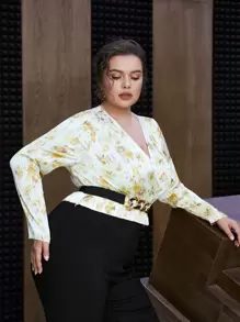 SHEIN Unity Plus Floral Print Surplice Neck Blouse - Yellow - View 4