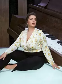 SHEIN Unity Plus Floral Print Surplice Neck Blouse - Yellow - View 7