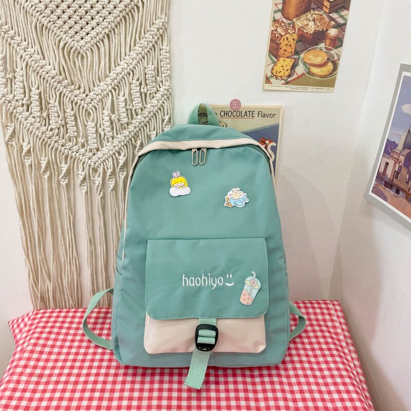 

Two Tone Pocket Front Backpack, Green