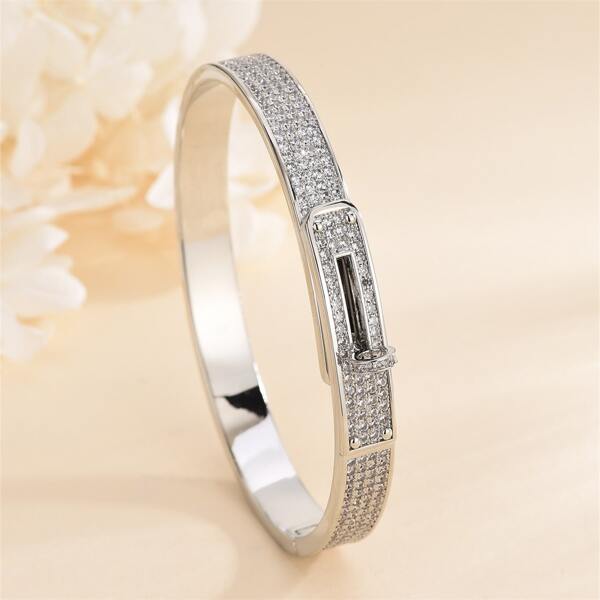 

Zircon Decor Bangle, Silver