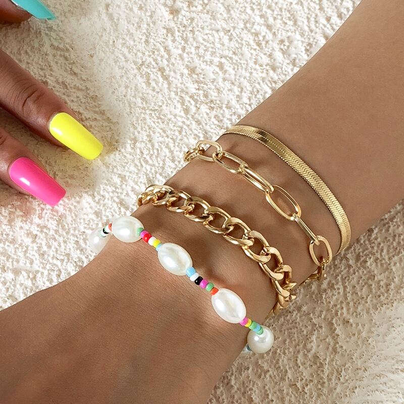 

4pcs Faux Pearl Decor Bracelet, Gold