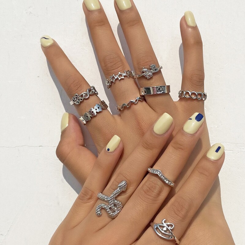 

10pcs Serpentine & Flower Decor Ring, Silver