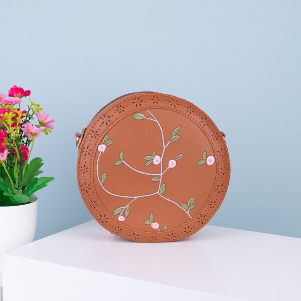 

Floral Embroidery Circle Bag, Brown