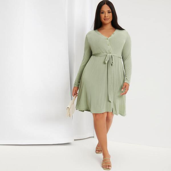 

Plus Solid Button Front Belted Dress, Mint green