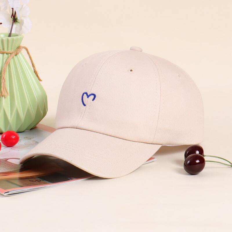 

Heart Baseball Cap, Beige