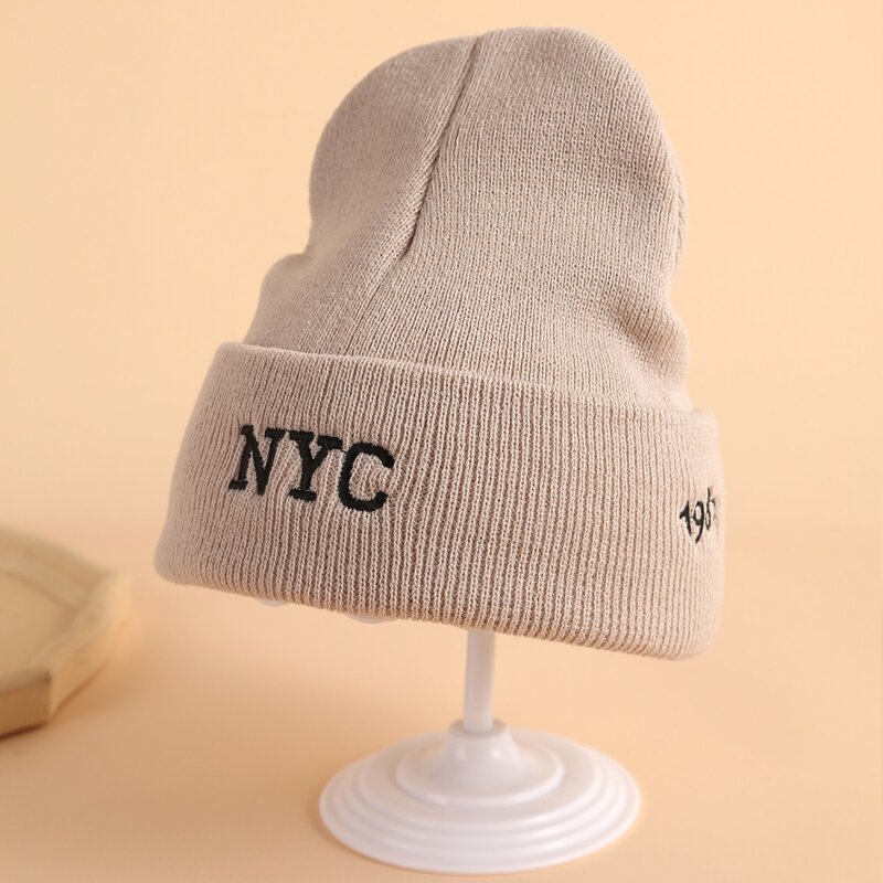 

Guys Letter Graphic Embroidery Knit Hat, Beige