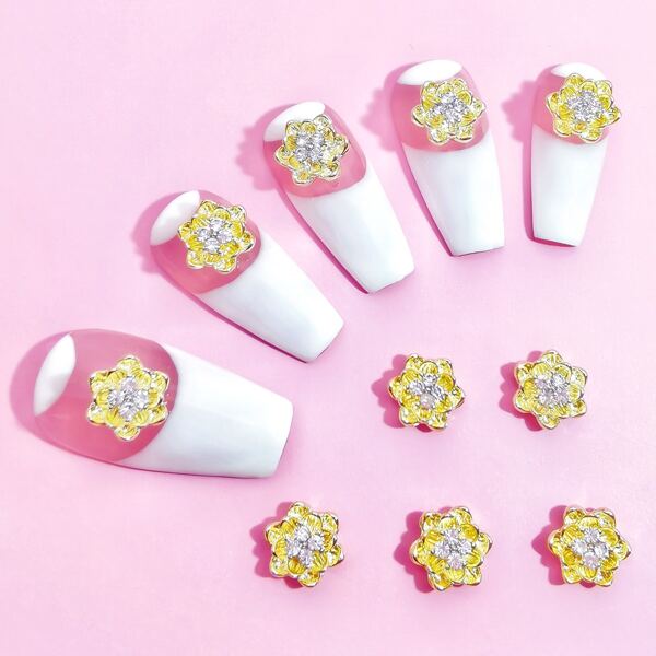 

10pcs Flower Shaped Nail Art Decoration, Gold