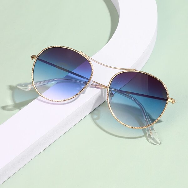 

Tinted Lens Sunglasses