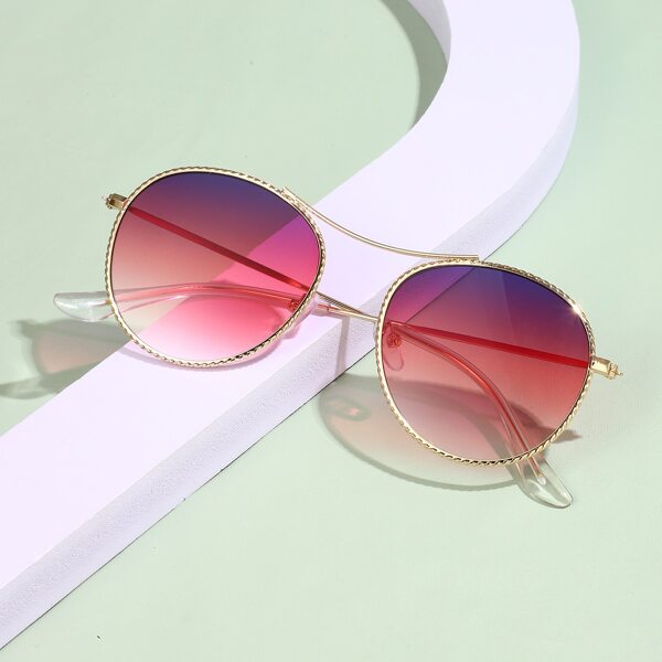 

Tinted Lens Sunglasses