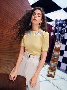 SHEIN Unity Camiseta con encaje tejido de canalé