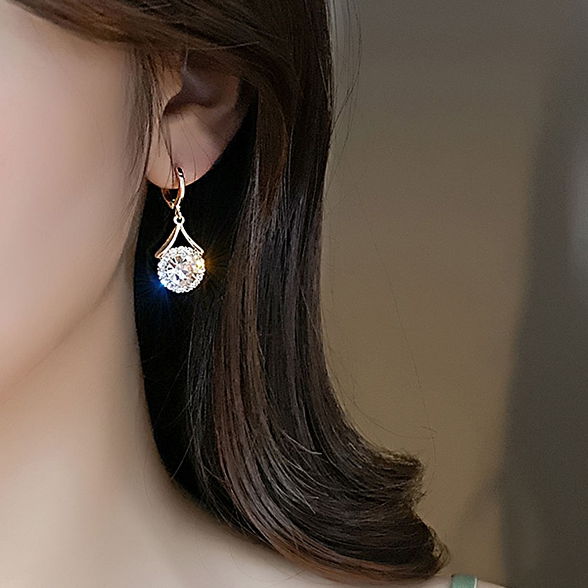 

Rhinestone Decor Earrings, Gold