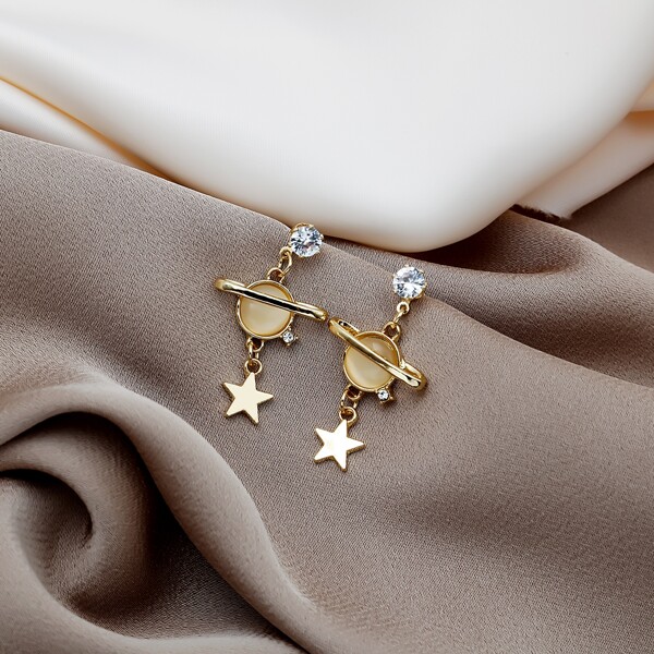 

Planet & Star Drop Earrings, Gold