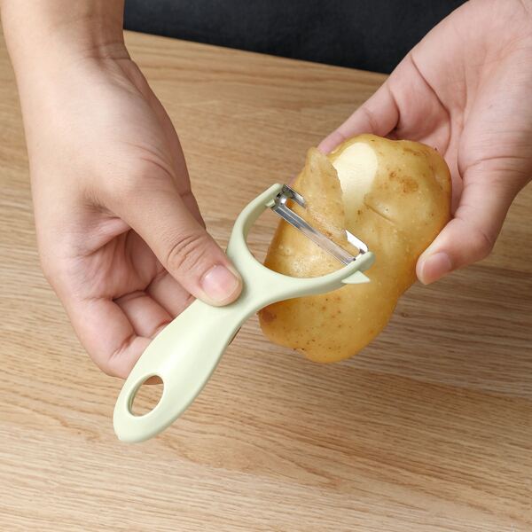 

1pc Plain Random Color Peeler, Multicolor