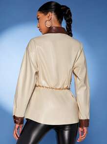 SHEIN Unity 拼接面翻蓋細節PU皮革帶鏈子外套 - 米色 - 查看 2