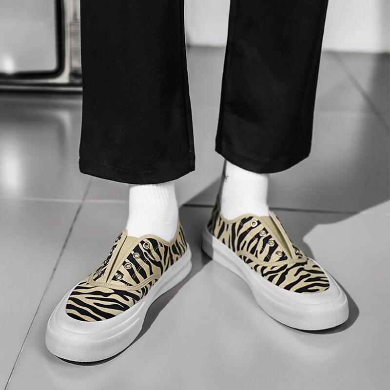 

Guys Slip On Canvas Shoes, Beige
