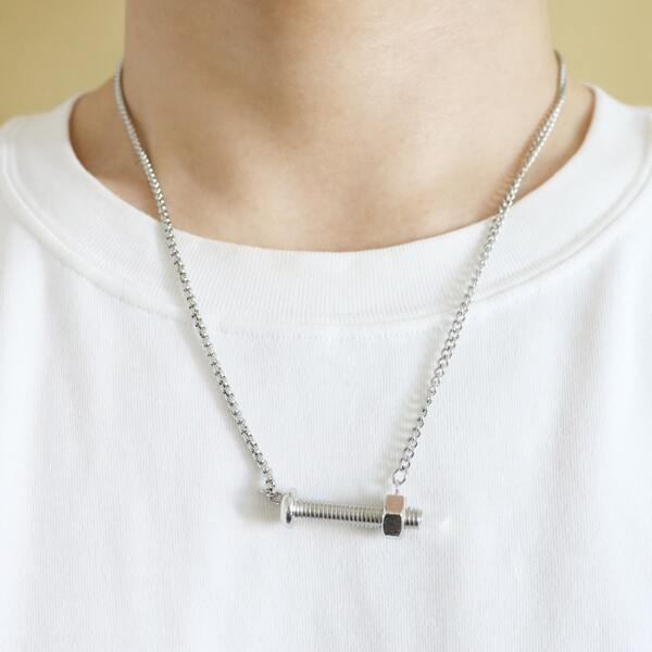 

Men Nut & Bolt Decor Necklace, Silver