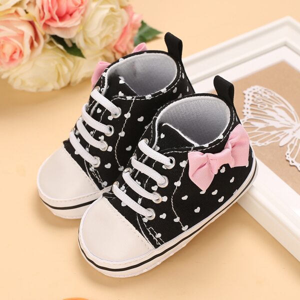 

Baby Heart Graphic Bow Decor Lace Up Front Sneakers, Black