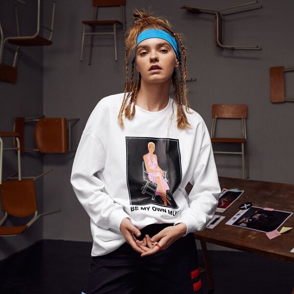 

Figure Graphic Drop Shoulder Sweatshirt, White