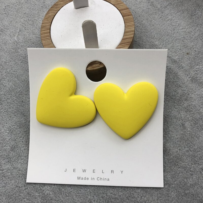 

Heart Stud Earrings, Yellow