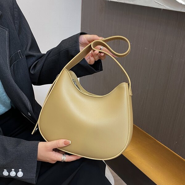 

Minimalist Saddle Bag, Olive green