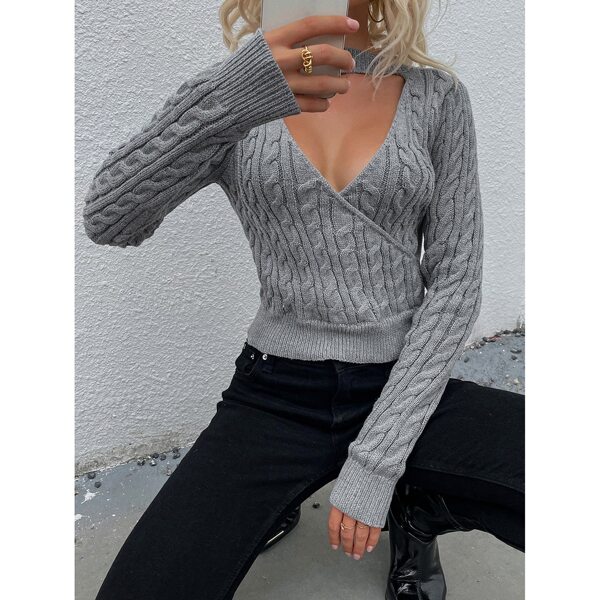 

Keyhole Neck Cable Knit Sweater, Grey