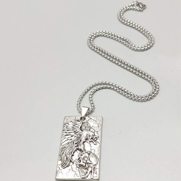 

Men Skull Pattern Charm Necklace, Antique silver