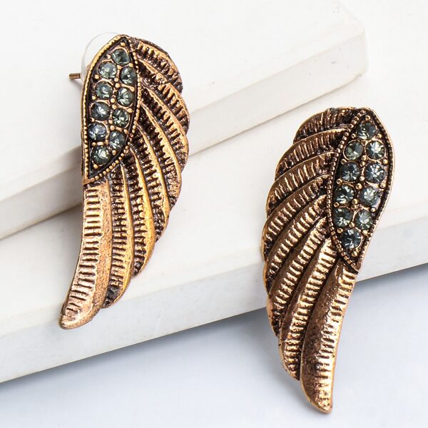 

Wing Design Drop Earrings, Gold