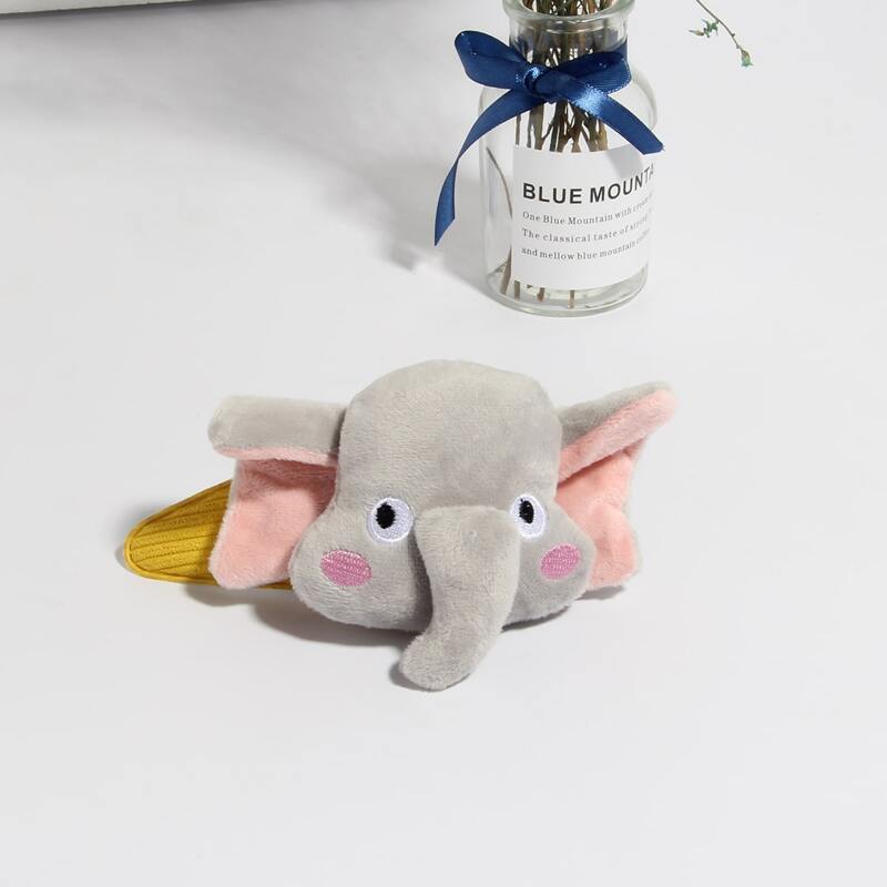 

Elephant Decor Hair Clip, Grey